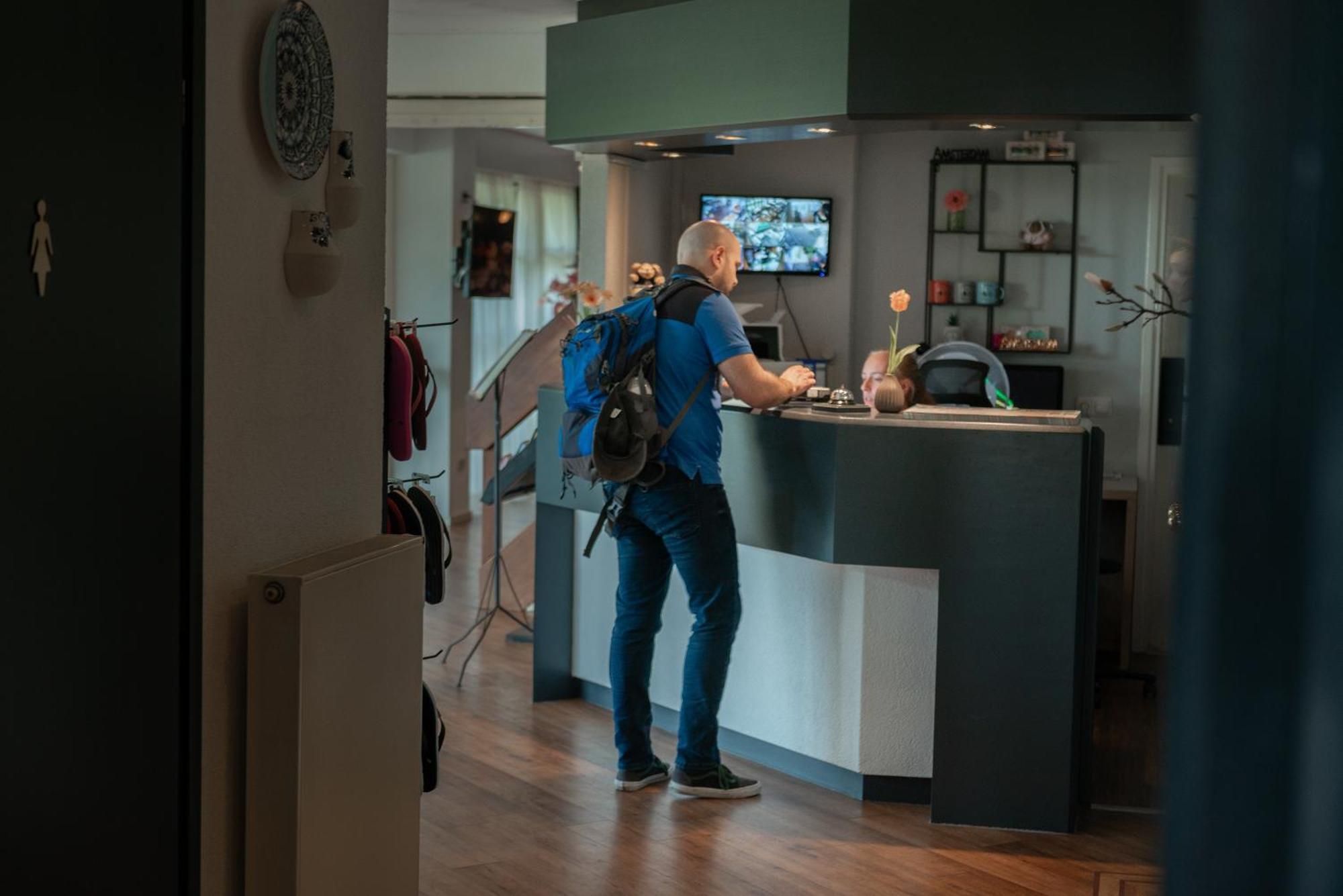 Boutique Hotel Herbergh Amsterdam Airport Free Parking Badhoevedorp Extérieur photo