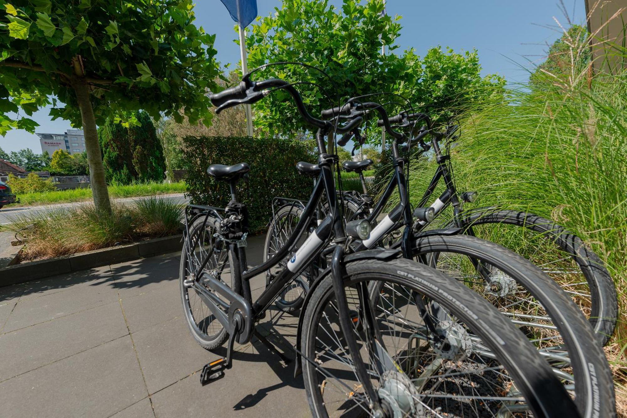 Boutique Hotel Herbergh Amsterdam Airport Free Parking Badhoevedorp Extérieur photo