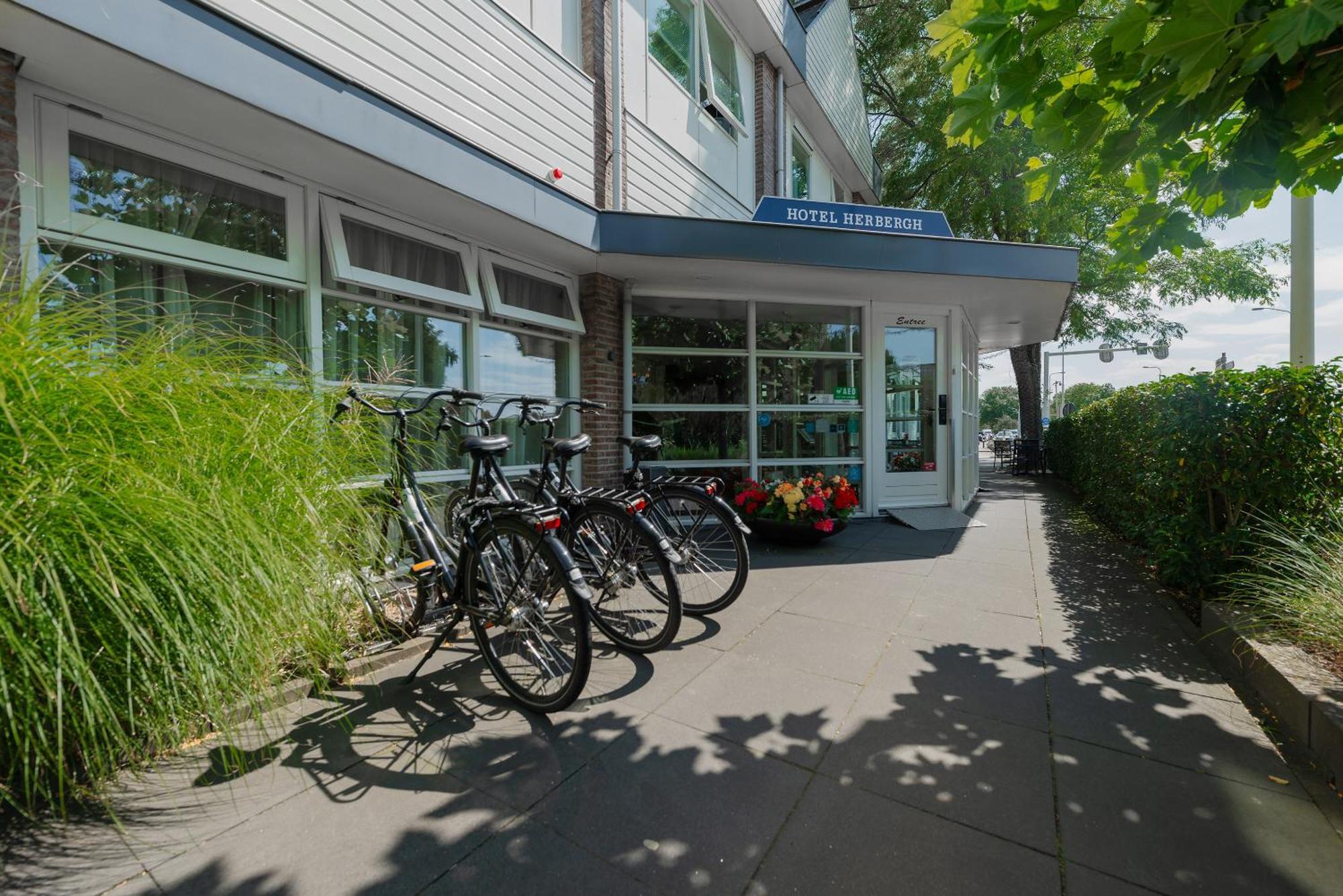 Boutique Hotel Herbergh Amsterdam Airport Free Parking Badhoevedorp Extérieur photo