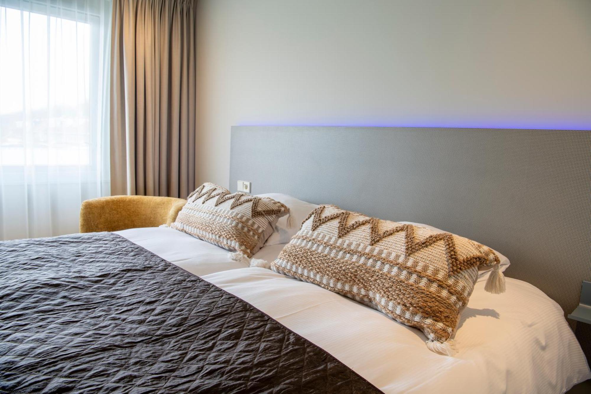 Boutique Hotel Herbergh Amsterdam Airport Free Parking Badhoevedorp Extérieur photo