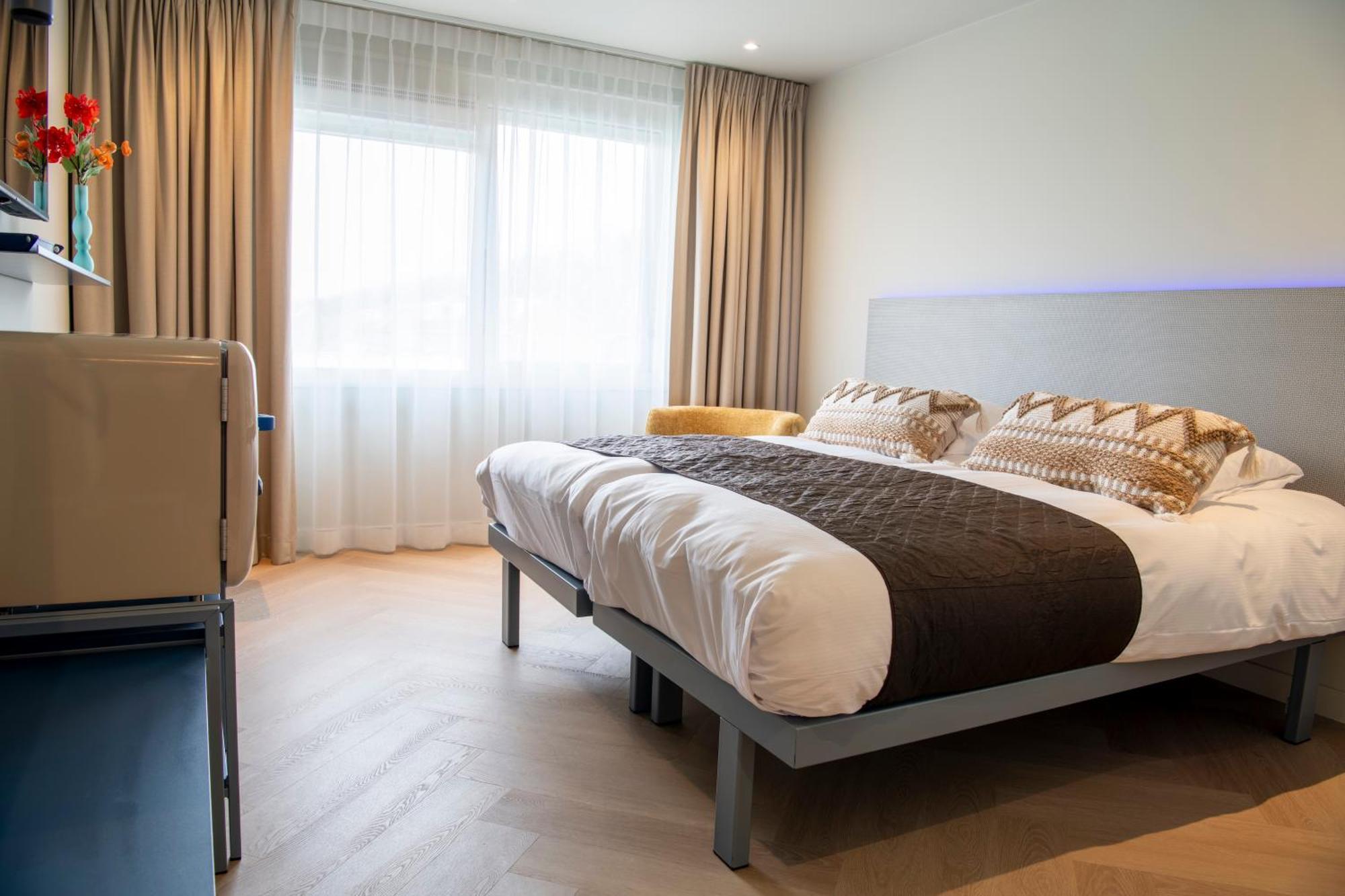Boutique Hotel Herbergh Amsterdam Airport Free Parking Badhoevedorp Extérieur photo